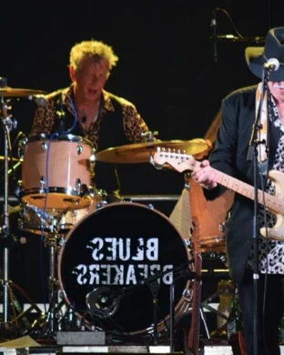 Live concert by Pat Metheny