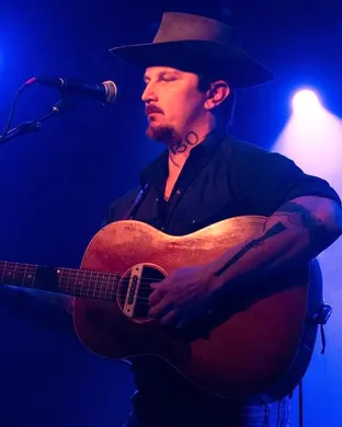 Benjamin Tod and The Inline Six