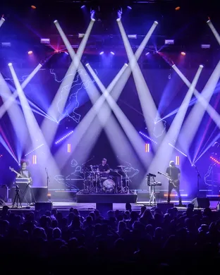 Live concert by SunSquabi & Manic Focus